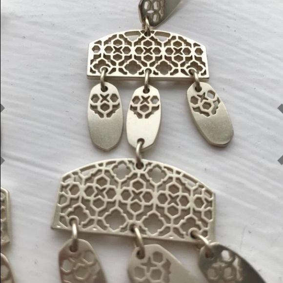 Kendra Scott | Emmet Earrings (silver-plated) EUC! - Picture 4 of 5